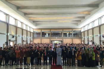 LPTK UIN Walisongo kukuhkan 537 guru profesional
