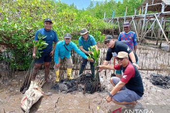 Industri sepeda motor peduli sosial dan lingkungan di Sulut