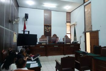 PN Jaksel menunda sidang gugatan prapradilan eks Mentan terhadap KPK
