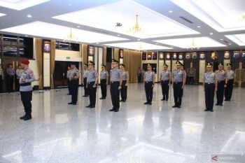 Kapolri terima korps raport kenaikan pangkat Dankorbrimob dan 13 pati