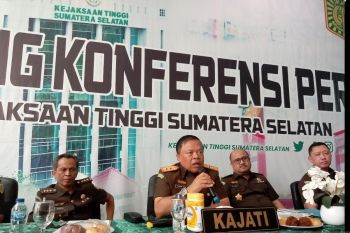 Kejati Sumsel tetapkan tiga tersangka kasus  korupsi pajak