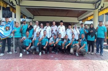 Penjabat bupati berangkatkan kontingen PWI Kobar ikuti Porwada