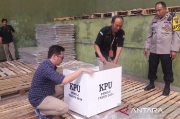 KPU Temanggung terima 2.400 bilik  suara