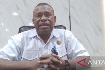 DPMPTSP Kabupaten Jayapura pasang CCTV dan siagakan petugas keamanan kantor