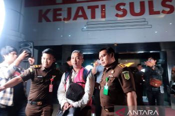 Kejati Sulsel tetapkan mantan pimpinan Surveyor cabang Makassar sebagai tersangka