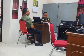 Jaksa periksa eks Gubernur Aceh Irwandi Yusuf terkait dugaan korupsi perkebunan