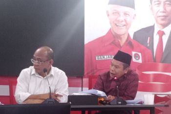Relawan Ganjar minta demokrasi perlu bersandar pada hukum