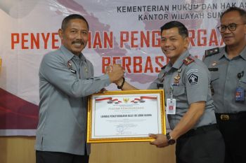 Lapas Lubuk Basung raih penghargaan pelayanan publik berbasis HAM