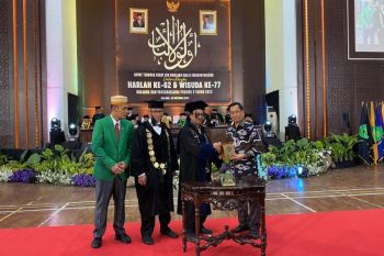 Wakil Rektor Prof Edi Erwan hadiri penandatanganan MoU UIN Suska Riau dengan UIN Maulana Malik Ibrahim Malang