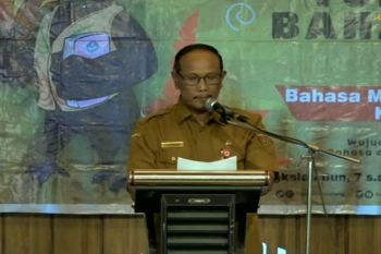 Festival Tunas Bahasa Ibu sarana pelestarian bahasa daerah di Kobar
