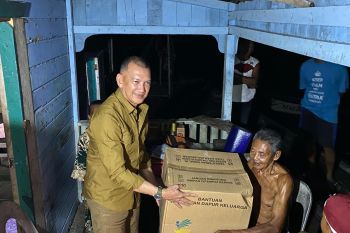 Pemkab Natuna berikan bantuan untuk korban kebakaran