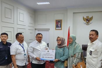 Peserta haji yang wafat di pesawat dapat asuransi Rp125 juta