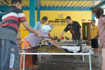 Program TJSL PLN dukung pendidikan dan pendampingan usaha bagi 3.419 kaum disabilitas