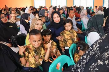Pemkab Bintan salurkan bantuan seragam gratis untuk sejumlah siswa