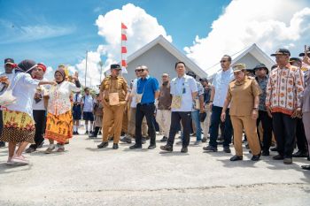 Penyambutan rombongan PT Pupuk Kaltim