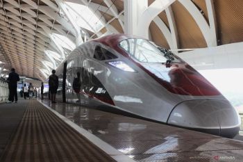 Whoosh Fast Train carries record-breaking number of passengers