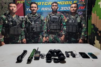 Kogabwilhan III:Satgas Yonif 300/Bjw amankan peralatan KKB Papua di Gome