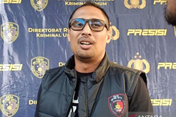 Motif tersangka bunuh korban di BKT karena terlilit utang