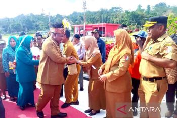 W Papua acting governor inspects Siboru Airport ahead of inauguration