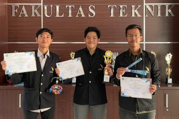 Tim Tron-Bot Itera raih juara lomba robot "Line Follower"