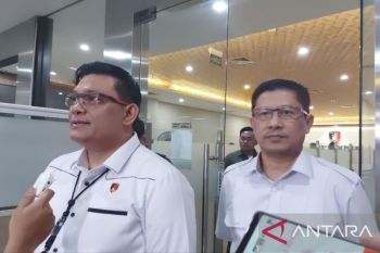 Direktur Gratifikasi KPK Helmijaya diperiksa selama tiga jam di Bareskrim Polri