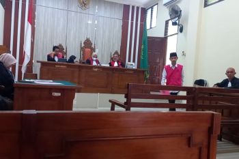 Terdakwa korupsi KUR BRI tak ajukan eksepsi dalam sidang perdana