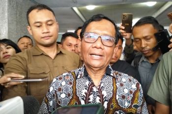 Menko Polhukam: Penetapan tersangka Wamenkumham Prof Edward sudah sesuai hukum