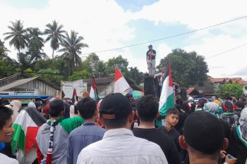 Ribuan orang long march aksi bela Palestina di Pasaman Barat