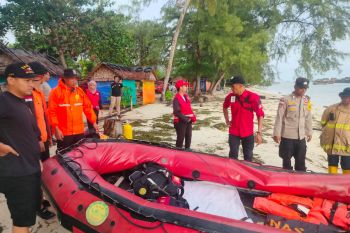 Tim SAR gabungan cari korban hilang saat cari udang di Bintan