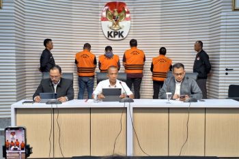 KPK geledah Kantor Kejari Bondowoso