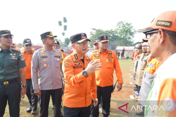 Pemkab Bekasi gelar apel kesiapsiagaan bencana hidrometeorologi memasuki musim penghujan