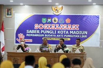 Sasar kepsek, Tim Saber Pungli gelar sosialisasi antipungutan di Madiun