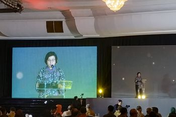 Menkeu Sri Mulyani beri penghargaan 39 pengelola aset dan lelang berprestasi