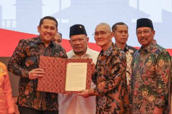 Menguat, tuntutan kembali ke UUD 1945 sebelum amandemen