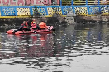 Pencarian balita hanyut oleh SAR di Manado masuk hari ketiga