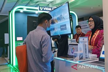 Fintech industries should heed to consumer protection : OJK