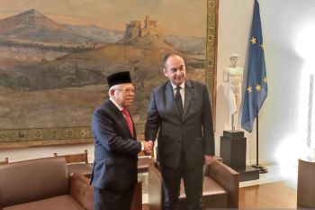 Indonesia urges Greece to collaborate to promote interfaith tolerance