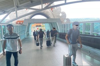 Kantor Imigrasi Bali deportasi WNA Uzbekistan terlibat peredaran uang palsu