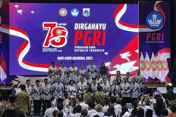 President highlights high stress levels experienced by teachers