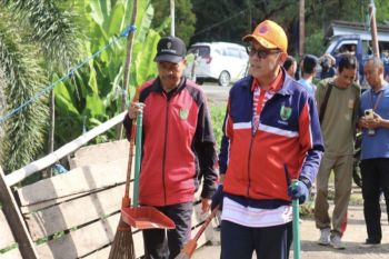 Pj Bupati Bartim minta masyarakat jaga kebersihan cegah DBD