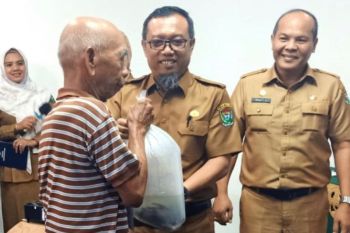 Pemkab Muara Enim fasilitasi pelatihan budidaya lele kepada 10 PPKS