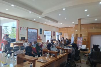 Imigrasi Kelas II Banggai layani pembuatan paspor calon jamaah haji