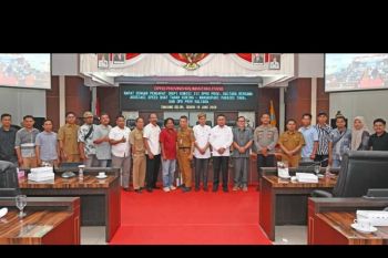 Rapat Dengar Pendapat Bersama Asosiasi Speedboat Tanah Kuning -- Mangkupadi