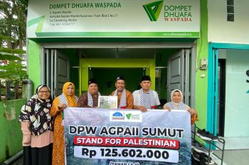 DPW AGPAII Sumut salurkan donasi ke Palestina Rp125 juta melalui Dompet Dhuafa Waspada