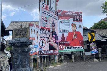 Perludem minta Bawaslu mempertegas lokasi pemasangan APK Pemilu 2024