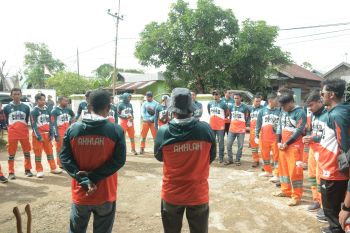 PDKB PLN UID Kalselteng bantu renovasi mushola zaman Jepang