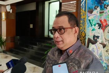 Stafsus Presiden menegaskan komitmen Jokowi dalam penguatan KPK