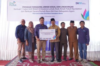 PLN Peduli fasilitasi rumah baca Ma'Uwo Kamang Mudik Agam