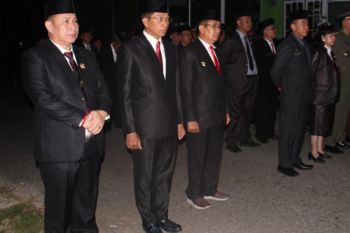 Ketua Dewan dan Forkopimda ikut upacara kehormatan dan renungan suci di TMP