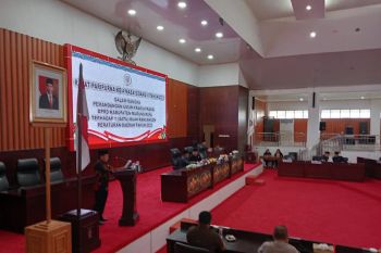 Di sidang Paripurna DPRD Murung Raya, Fraksi PKB minta pengawasan PKL di Alun-alun Jorih Jerah